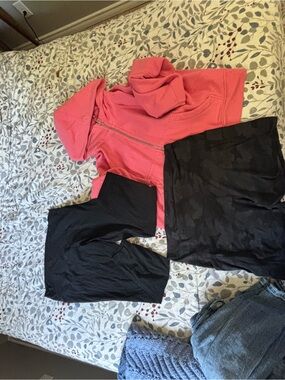 lululemon athletica Lot - includePink Zip Hoodie with Black Workout pants/Shorts